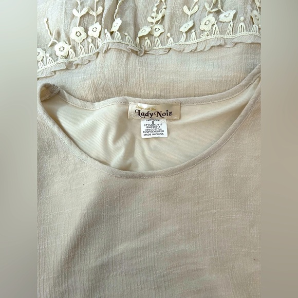 Elegant Cream Lace Trim Women's Dress Size Small - Picture 8 of 11